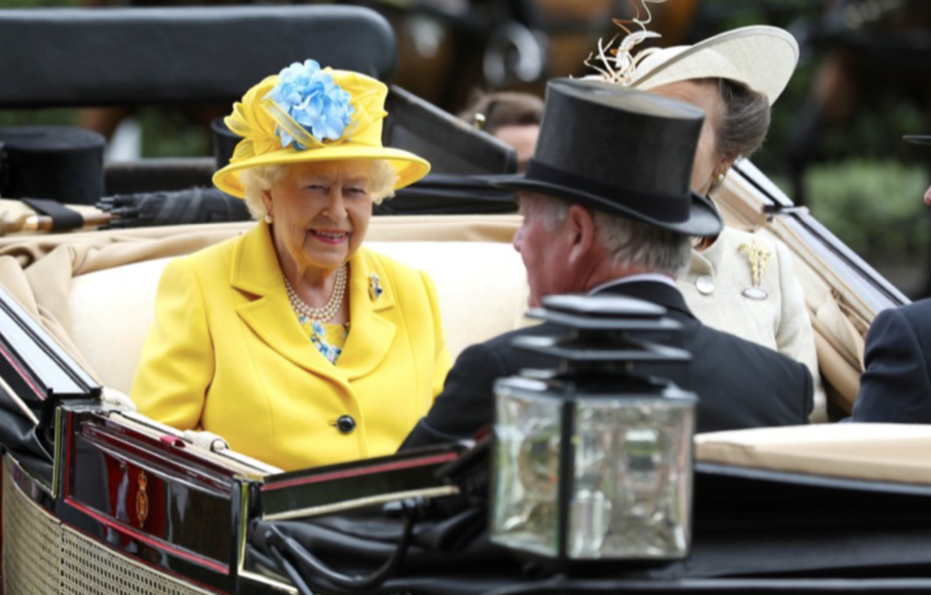 Donald Trump To Meet Queen Elizabeth Next Month