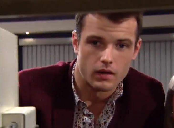 The Young and the Restless Day Ahead Spoilers Friday, October 19: Dina Reveals Mysterious Abbott Family Documents