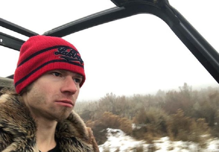 Alaskan Bush People Star Bear Brown Teases His Discovery Channel Paycheck