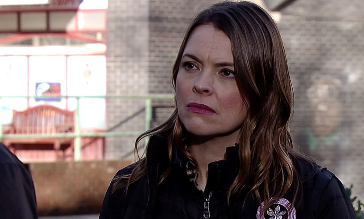 Coronation Street Spoilers: Vicky May Have A Hidden Agenda As She Tries To Befriend Amy